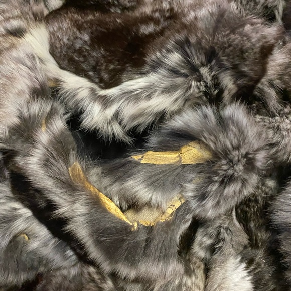 Chinchilla fur empress coat - Picture 6 of 14